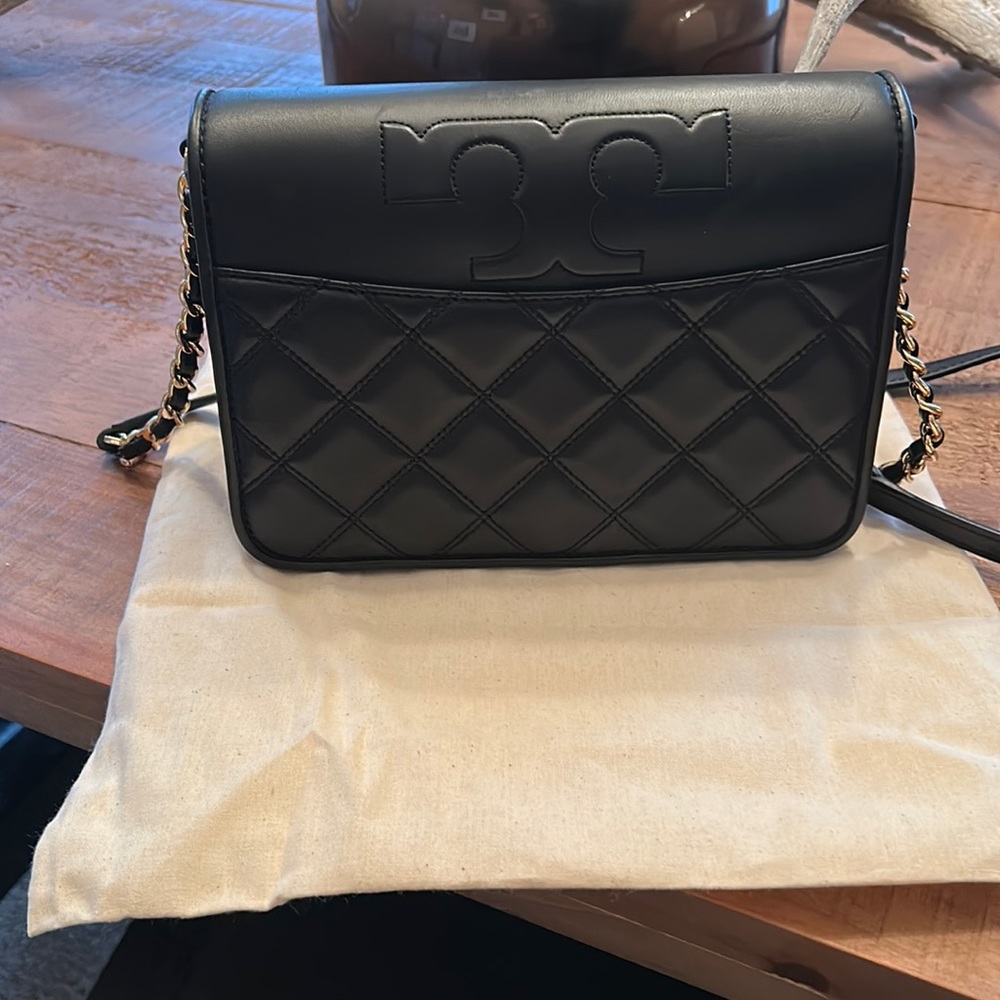 Savannah Combo Crossbody